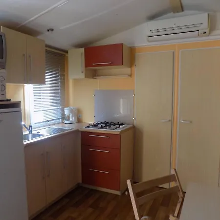Natur Camping Bungalow T3 - 7 * 帕塔亚什