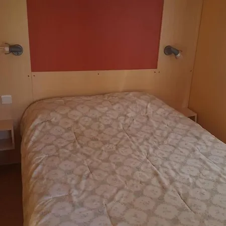 Natur Camping Bungalow T3 - 7 度假居 *